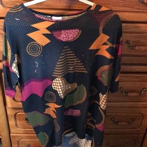 Lularoe Irma Tunic Top